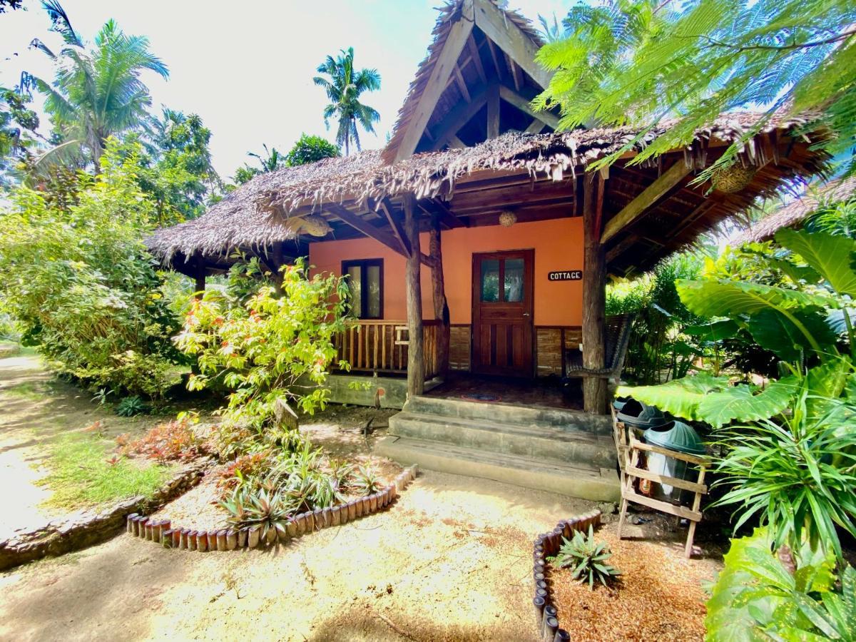 Emerald House Village General Luna  Exterior foto